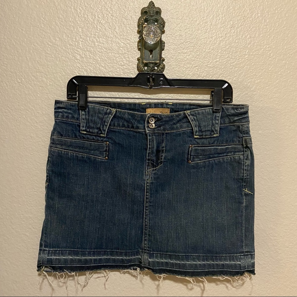 YANÜK Denim Undone Fray Hem Skirt